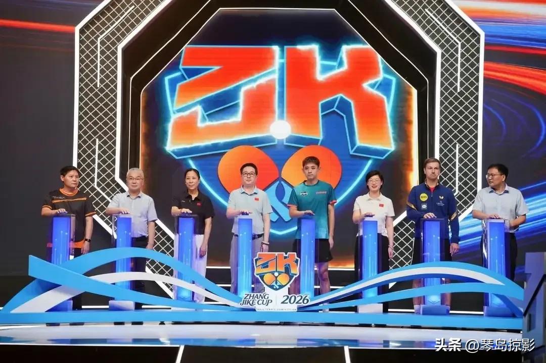 张继科和陈梦是真正的青岛老乡，年龄相仿，又同在国家队效力，可谓金童玉女。可好像从
