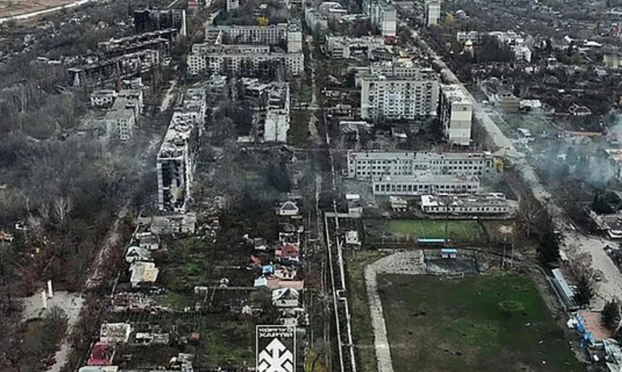 12.25日乌克兰军队全面控制库皮扬斯克。

圣诞节当天，乌克兰军队完全控制了库