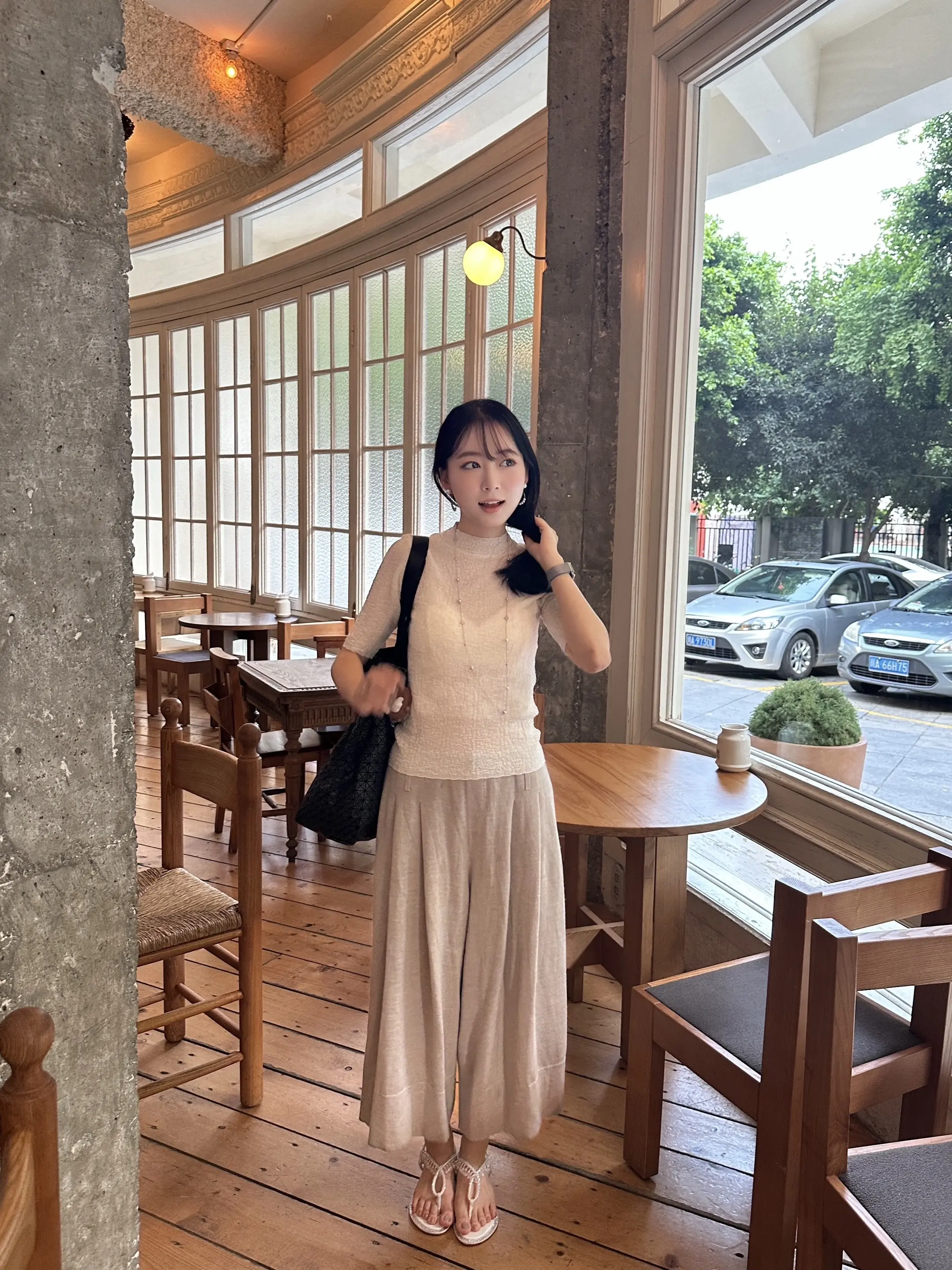 气质姐姐通勤。