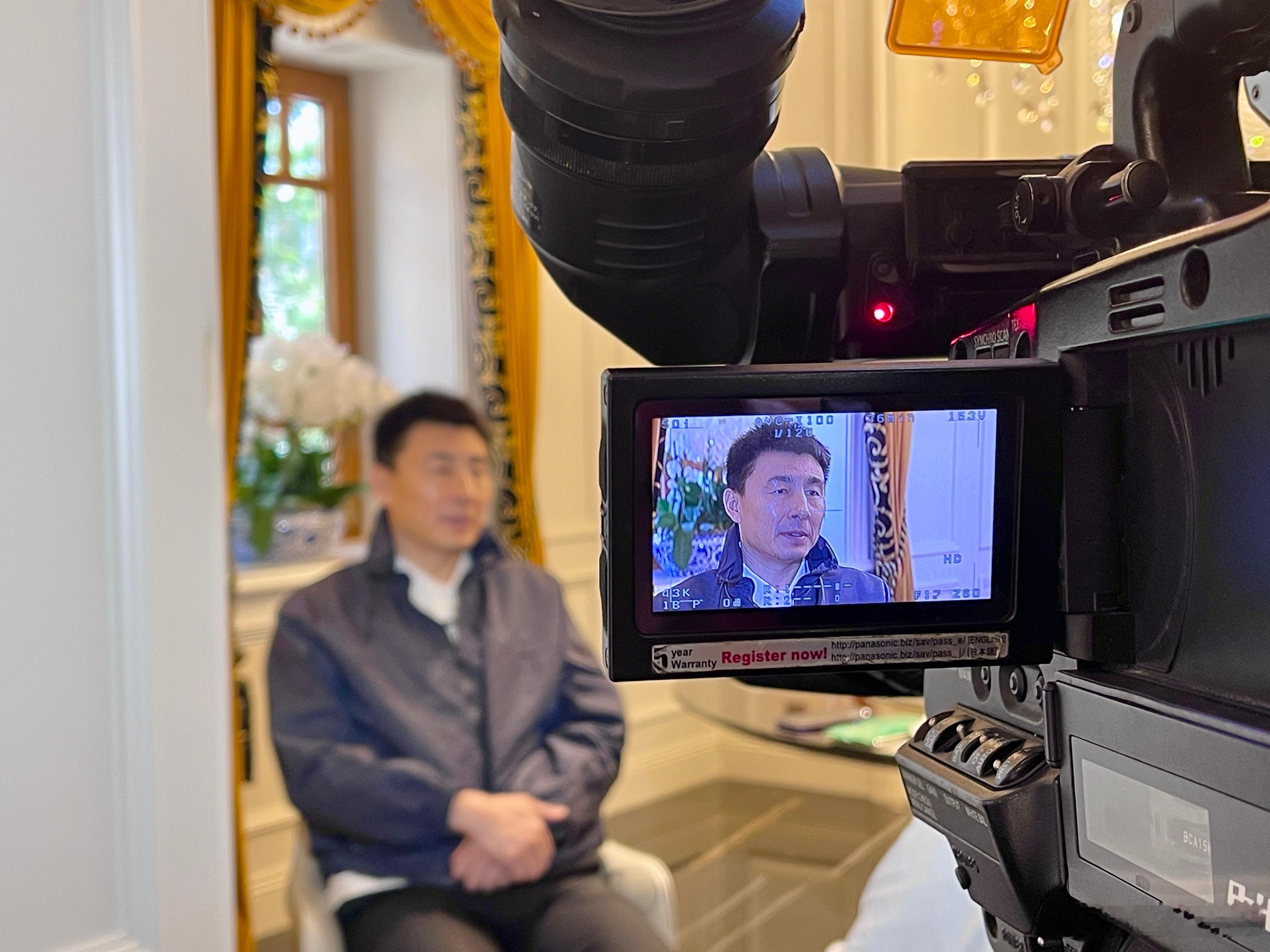 #足迹·足记# 专访了河南队副总经理李玮锋，谈到了外界的一些传闻，谈到了压力，谈