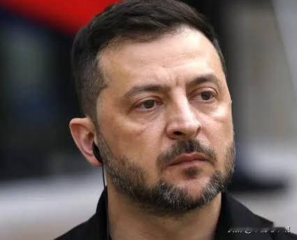 乌克兰青壮不敢打车了，根据乌克兰社交媒体披露，征兵办公室开始与出租车公司合作，如