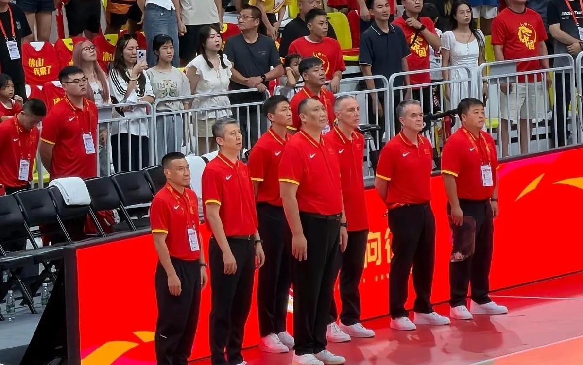 中国队还没出线，韩国队先慌了。
明晚世预赛icon，中国队打卡塔尔icon，韩国