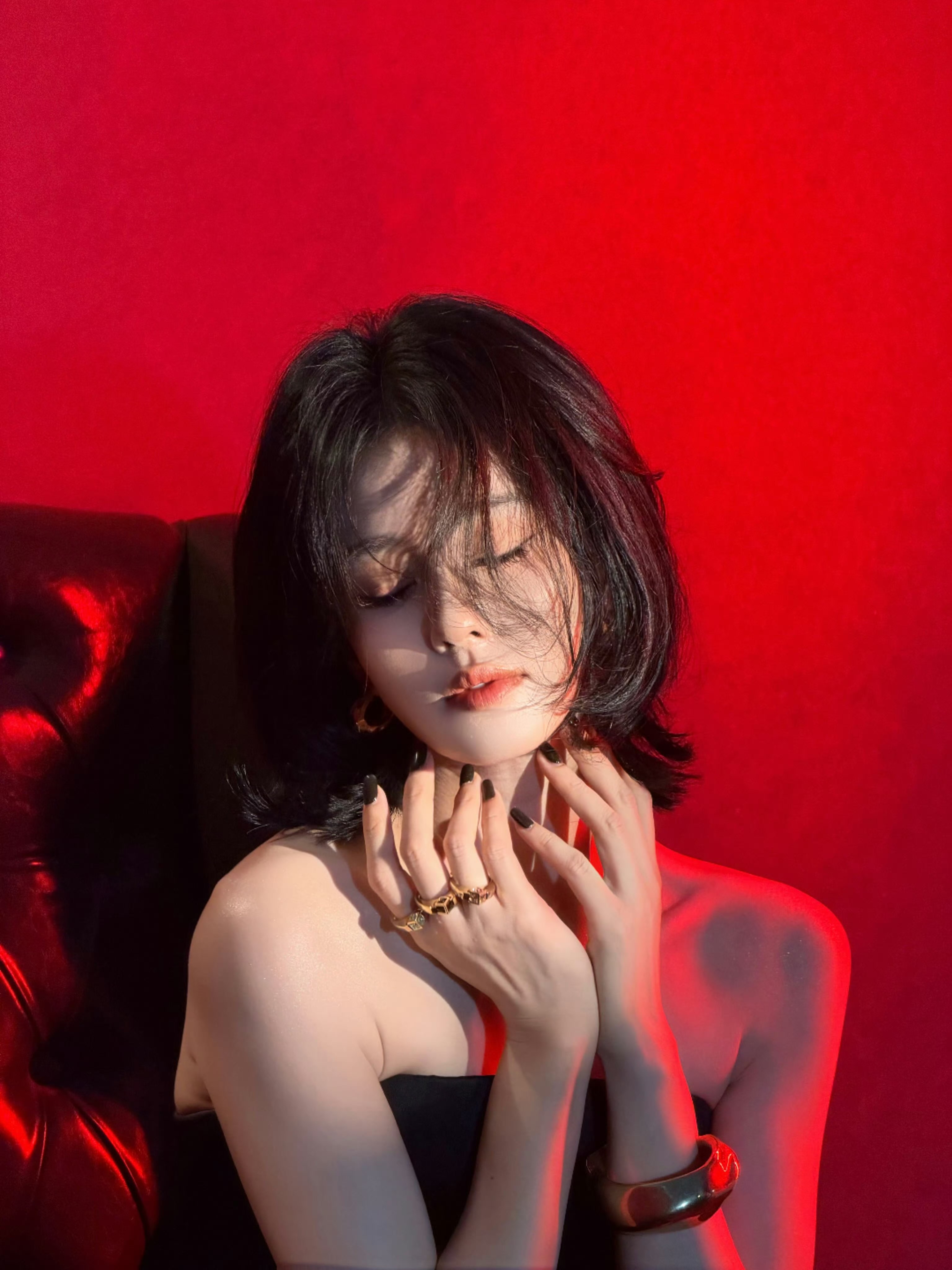 白鹿[超话]  [馋嘴]白鹿莫离 [馋嘴]白鹿蛋糕上印着自己的照片我要写诗给他不
