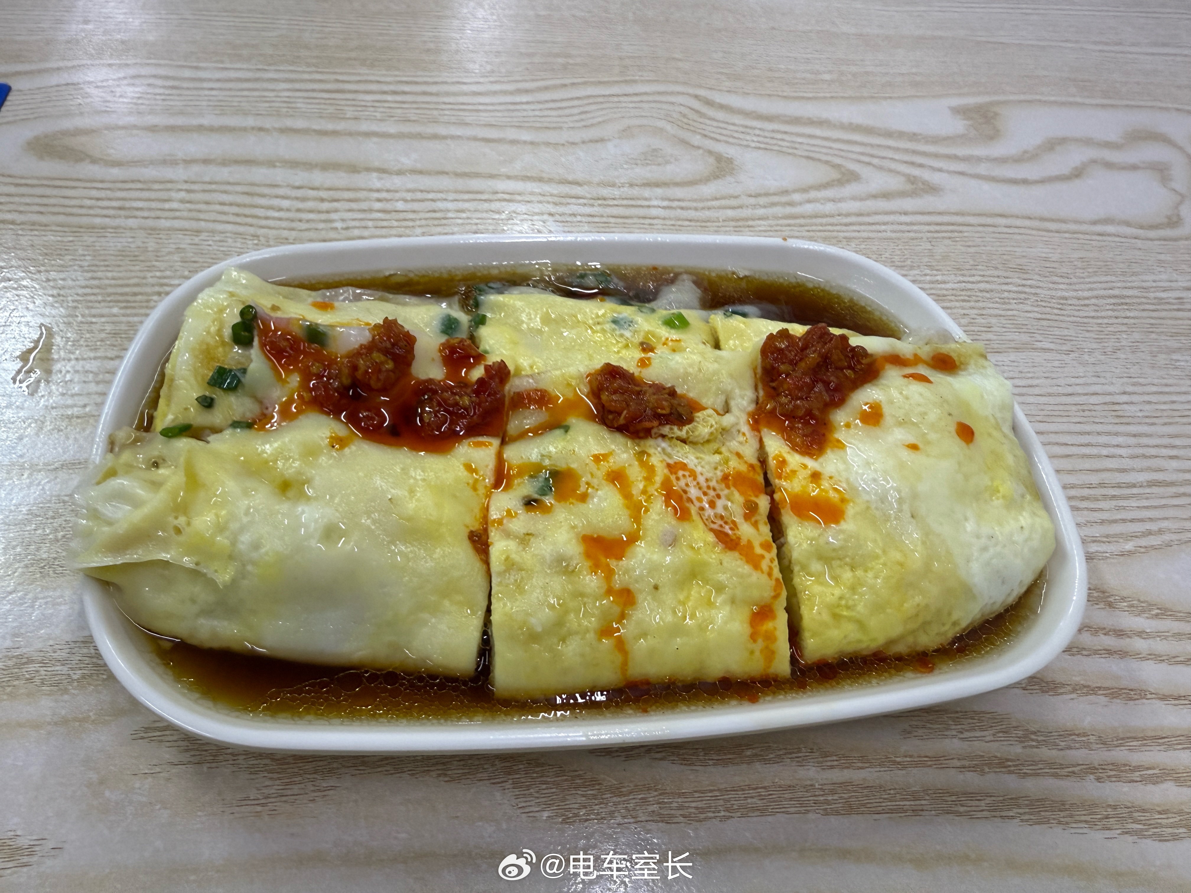 今天吃三个鸡蛋的瘦肉肠，buff拉满[坏笑] ​​​