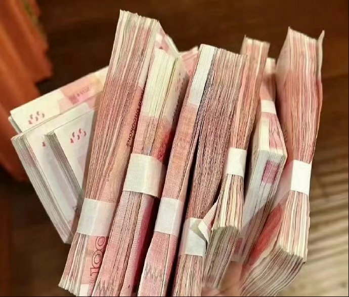 赞赞赞， 近期，你一定会大赚一笔，全无 负面作用，想要的都会有 ​​​