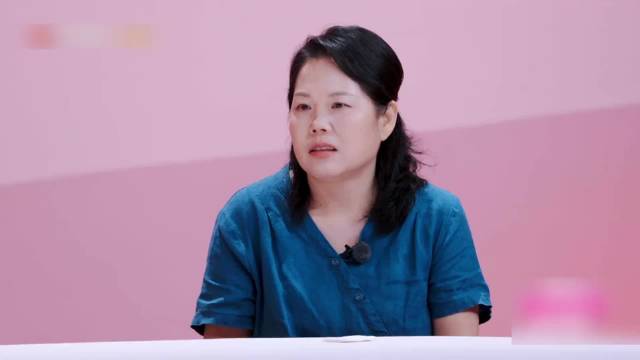 妈妈眼里的张家齐：邋遢懒惰，一无是处。镜头下的张家齐：自律勤奋，默默备考国际裁判。这种“我以为”的爱