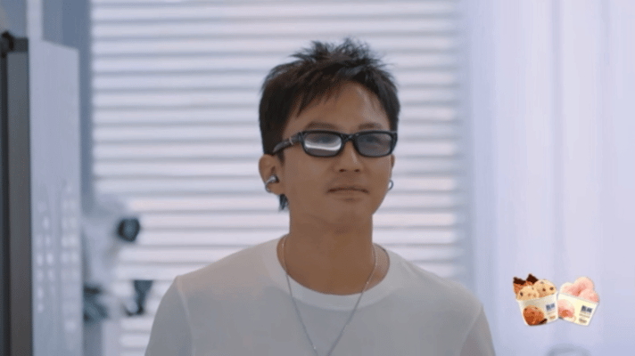 邓超穿马頔爷们要脸表情包马頔回应邓超穿爷们要脸表情包 邓超穿马頔“爷们要脸”表情