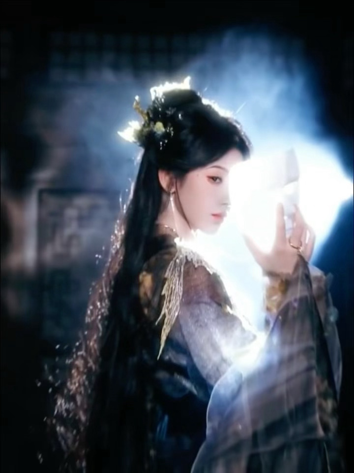 怎么办，好像更期待鞠婧祎来战了，邪恶小阿黛拯救世界，前期热血可爱萝莉，八百个心眼