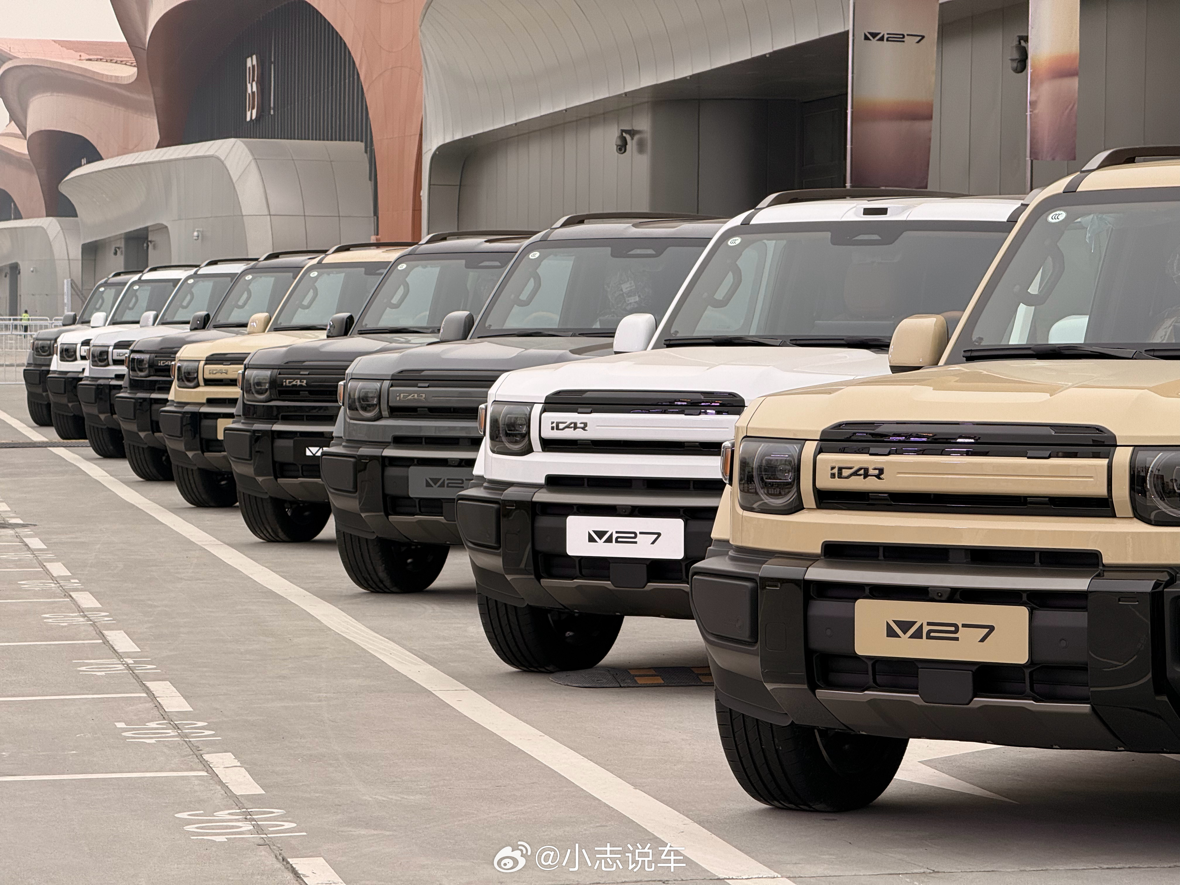 全能硬派iCAR V27价格来了～210KM两驱猎鹰500版：16.98万元20