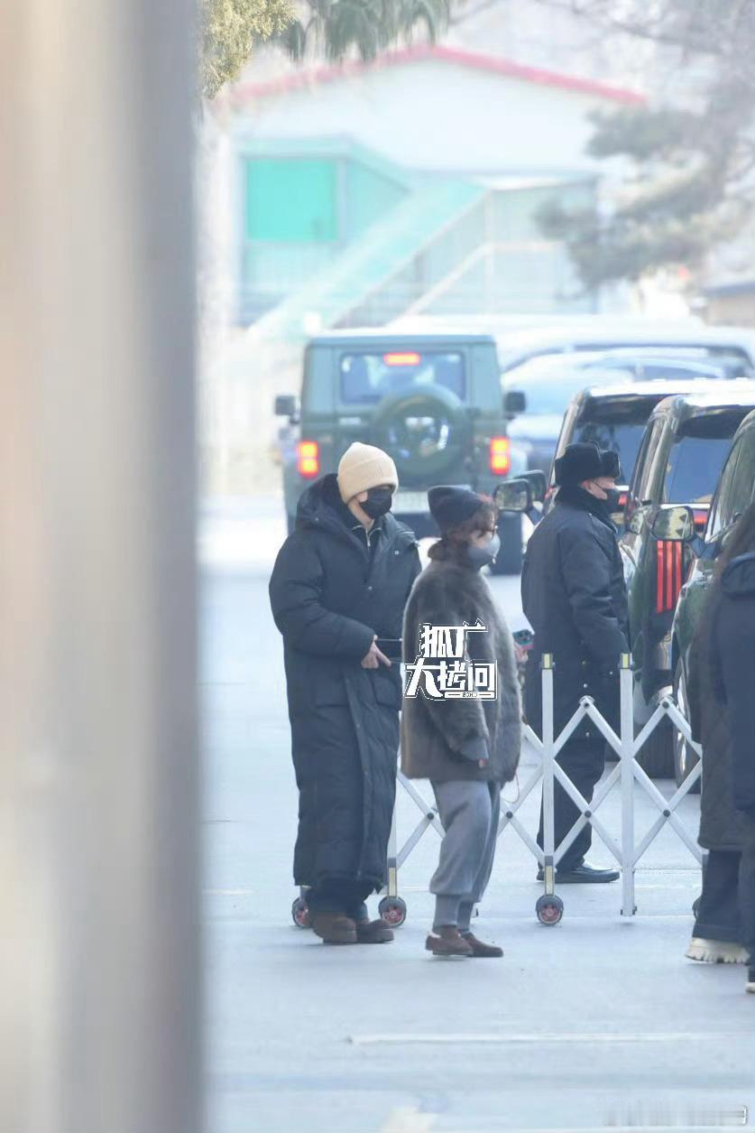 范丞丞、王安宇、胡先煦、姜妍、毕雯珺、希林娜依高参加马年春晚第二次联排2026央