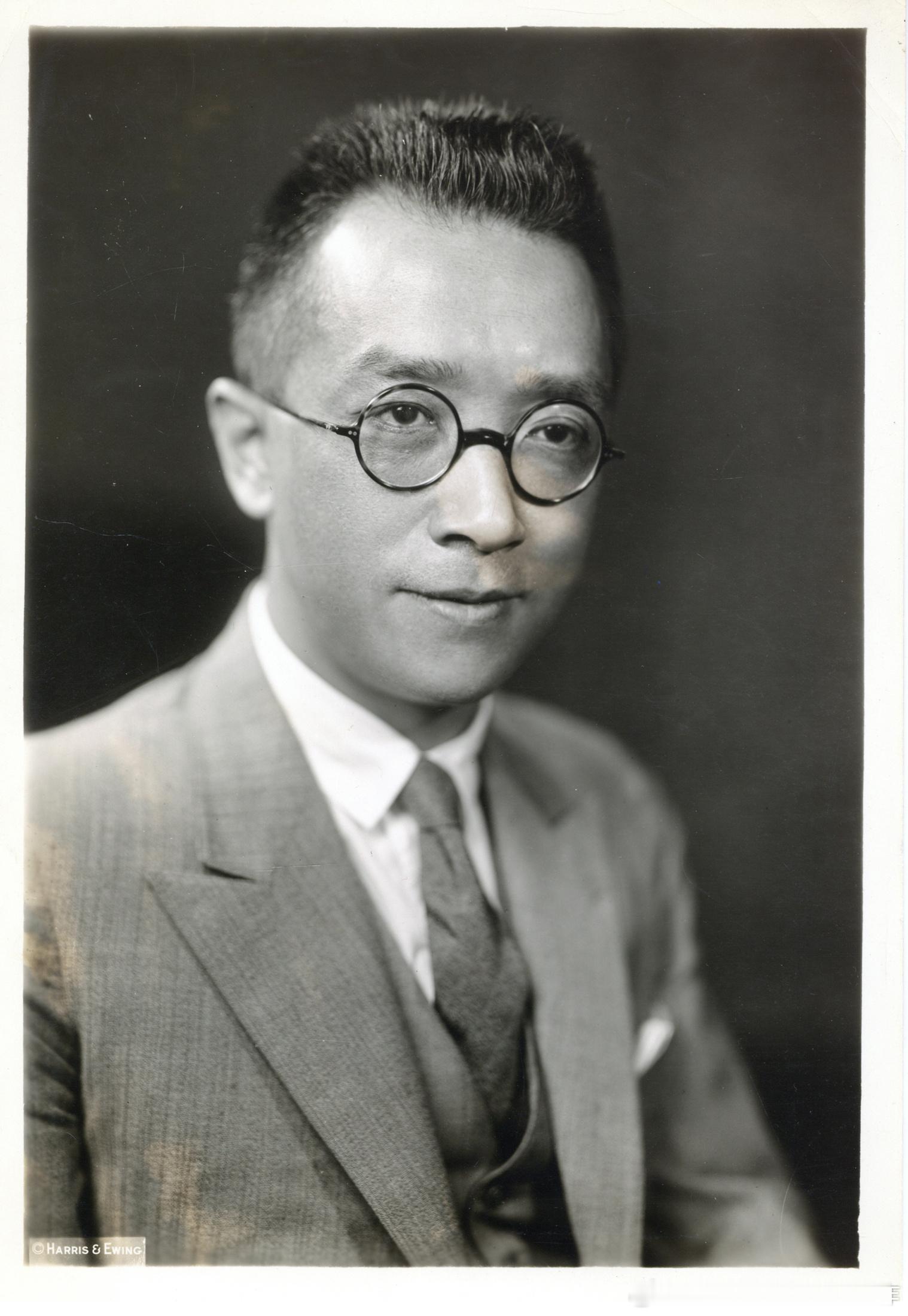 应邀选角：周小斌可以演胡适 