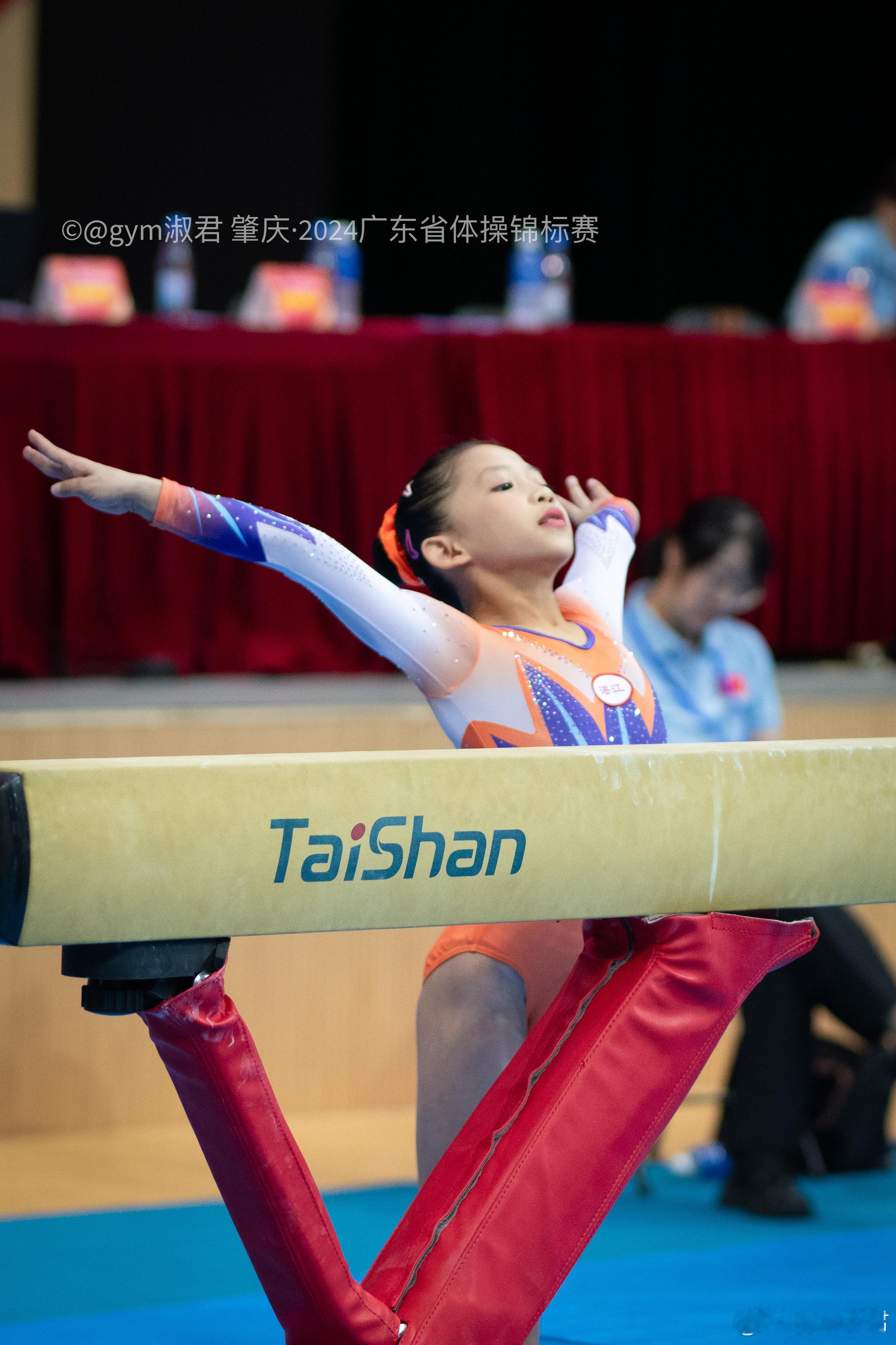 体操肖锦雯 12 