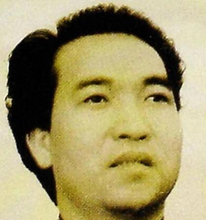 1991年，广东男子赵泰来，放弃中国国籍，转头加入英国，在英国，他打扮成乞丐，四