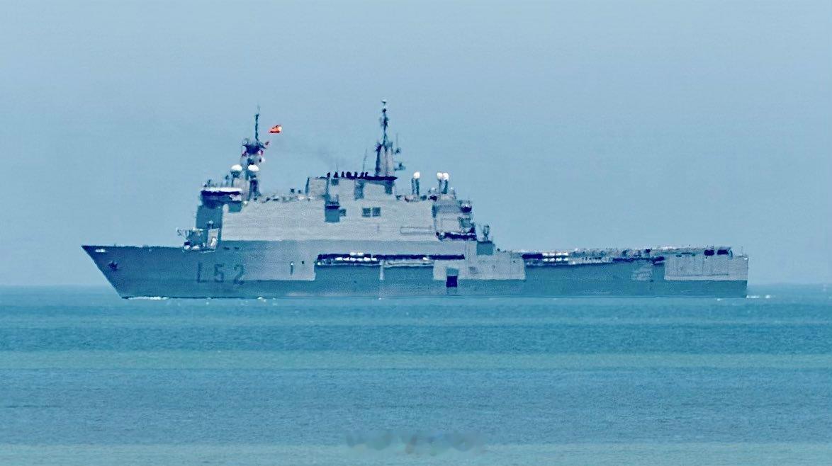 全球武器装备盘点每天认识一件兵器烽火问鼎计划 西班牙海军加利西亚级两栖运输舰“卡