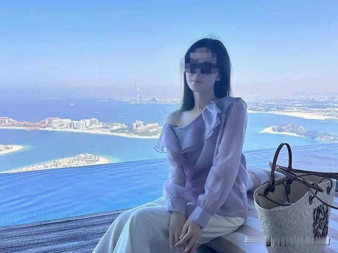 浙江一对新婚夫妇，前往中东度蜜月。结果，却遭遇了到战争大爆发。

新娘在卡塔尔，