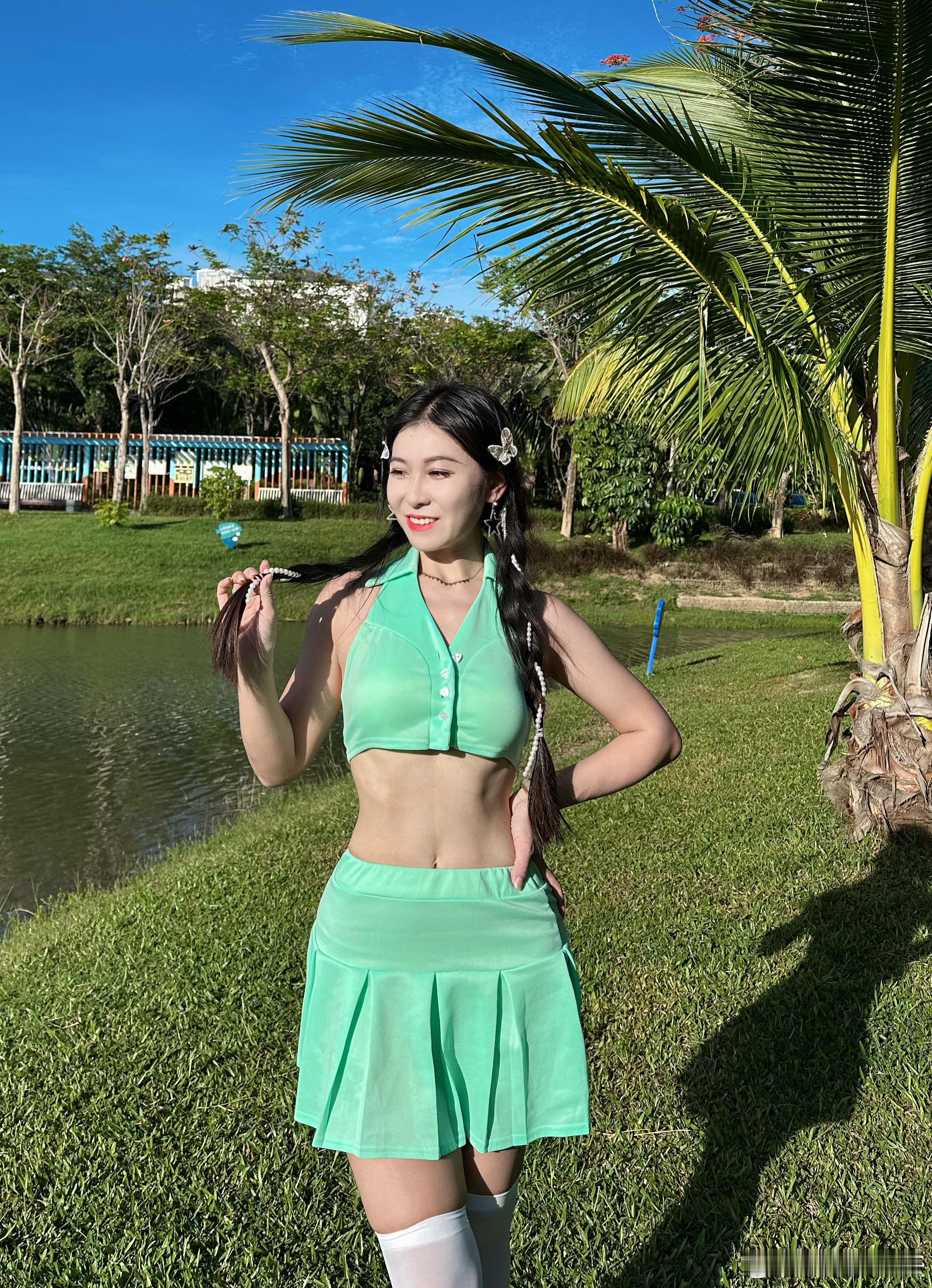 💚愿你出走半生  归来仍是少年💚喜欢一切可爱的人与事，悦耳的风铃、伸懒腰的猫