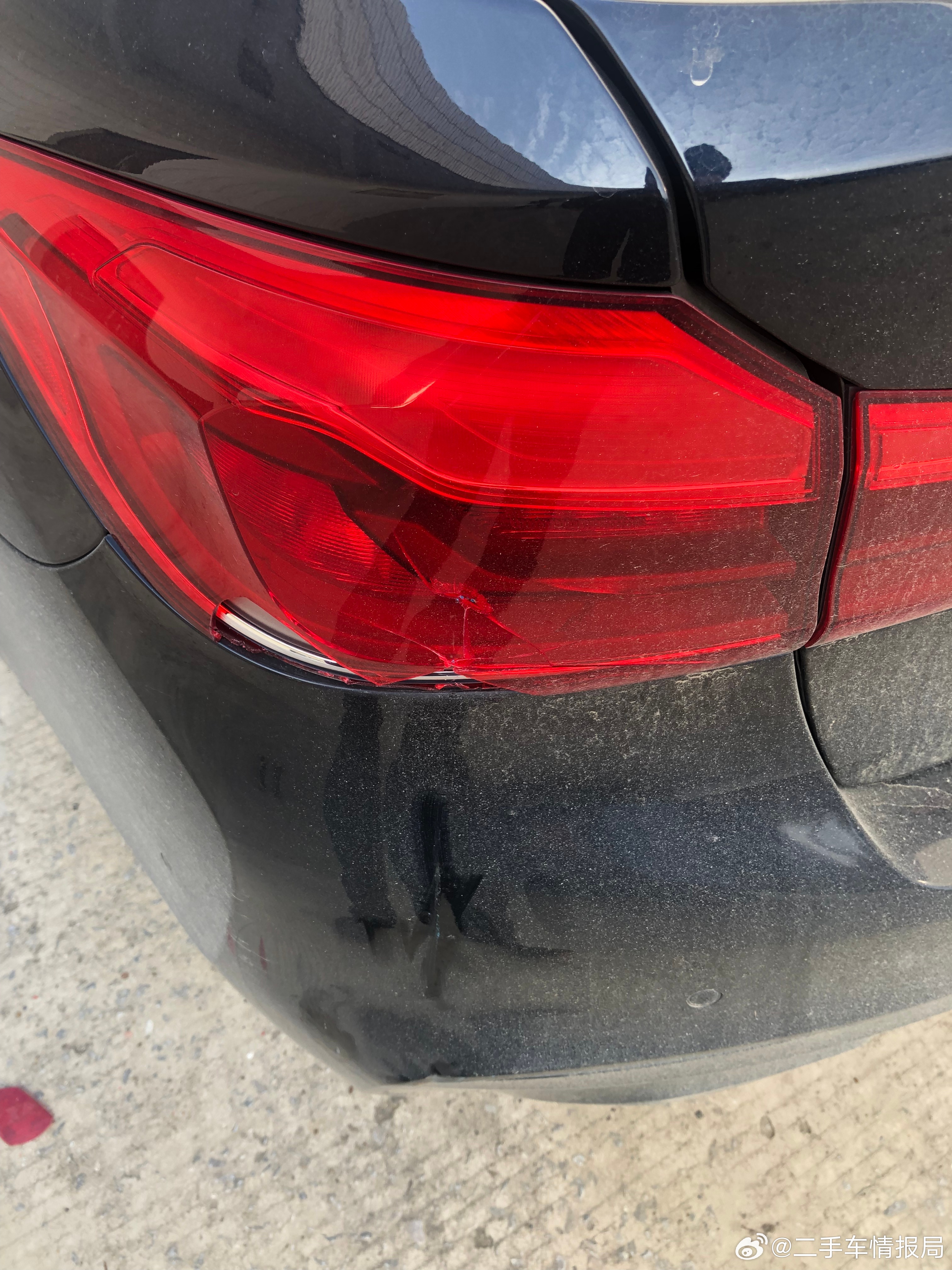 一个18年的事故还保留了照片，不然要多不少沟通成本我让你们平时买大内存手机是害你