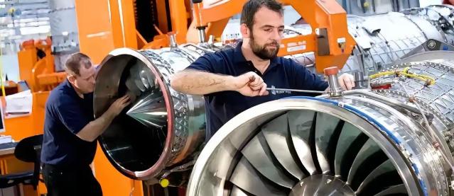 就在12月底，英国航空发动机大厂罗尔斯-罗伊斯突然放出重磅消息！他们要把印度当成