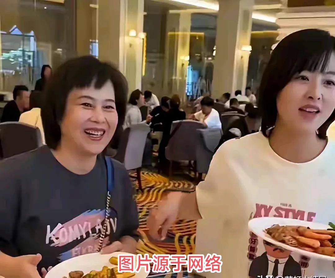 爱情还真不受年龄限制，就连“天下第一烦人公公”谢广坤也找了一个小媳妇，据说丈母娘