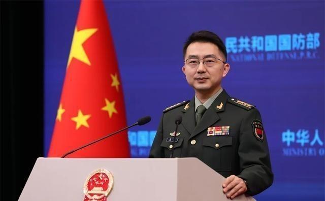 国防部直接把话挑明了，家里有满18岁男青年的，还有小伙子们自己，都得认真听，这事