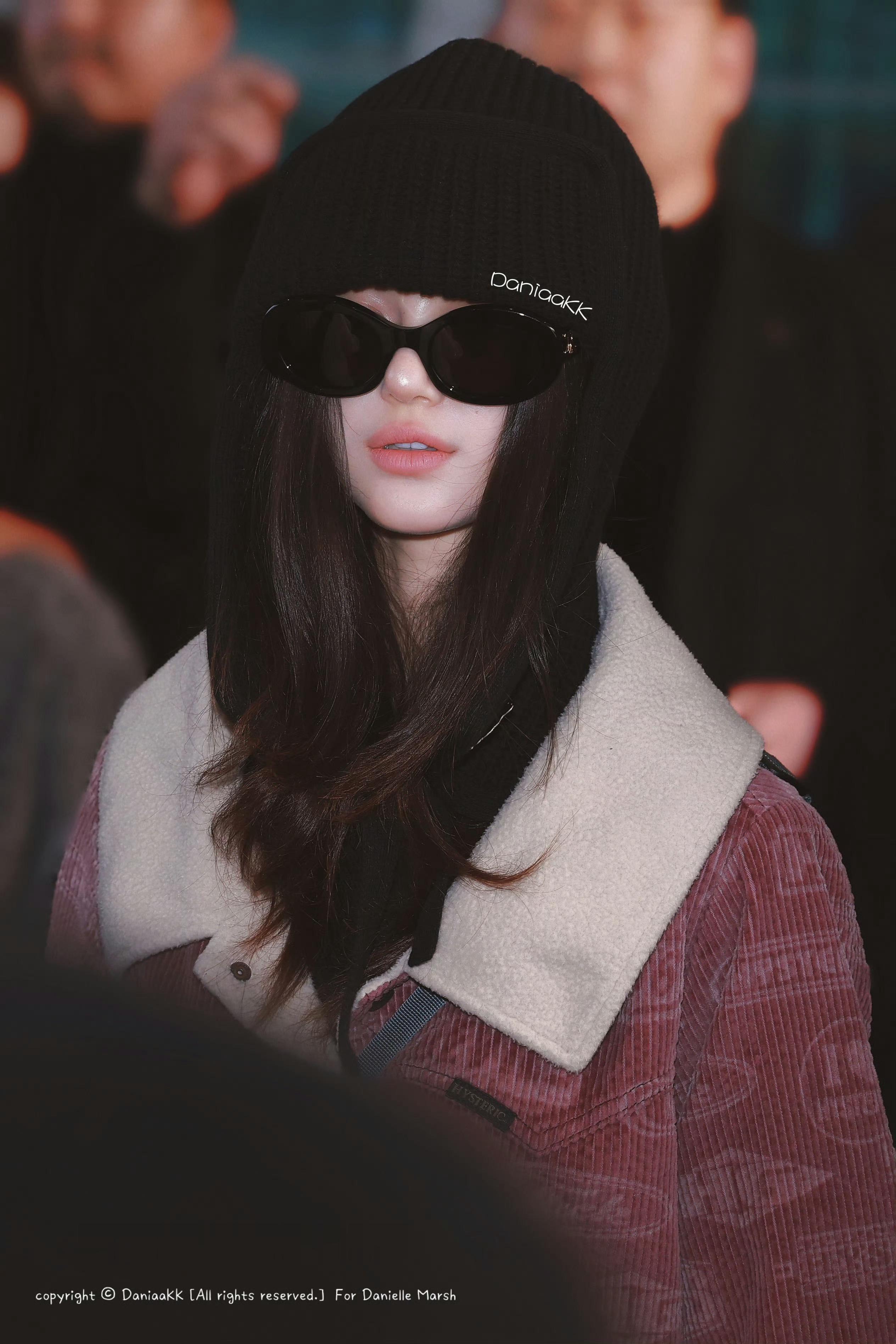 danielle 地球需要毛茸茸的小狗🐩 ᶻ 𝘇  🐾₊⁺ 