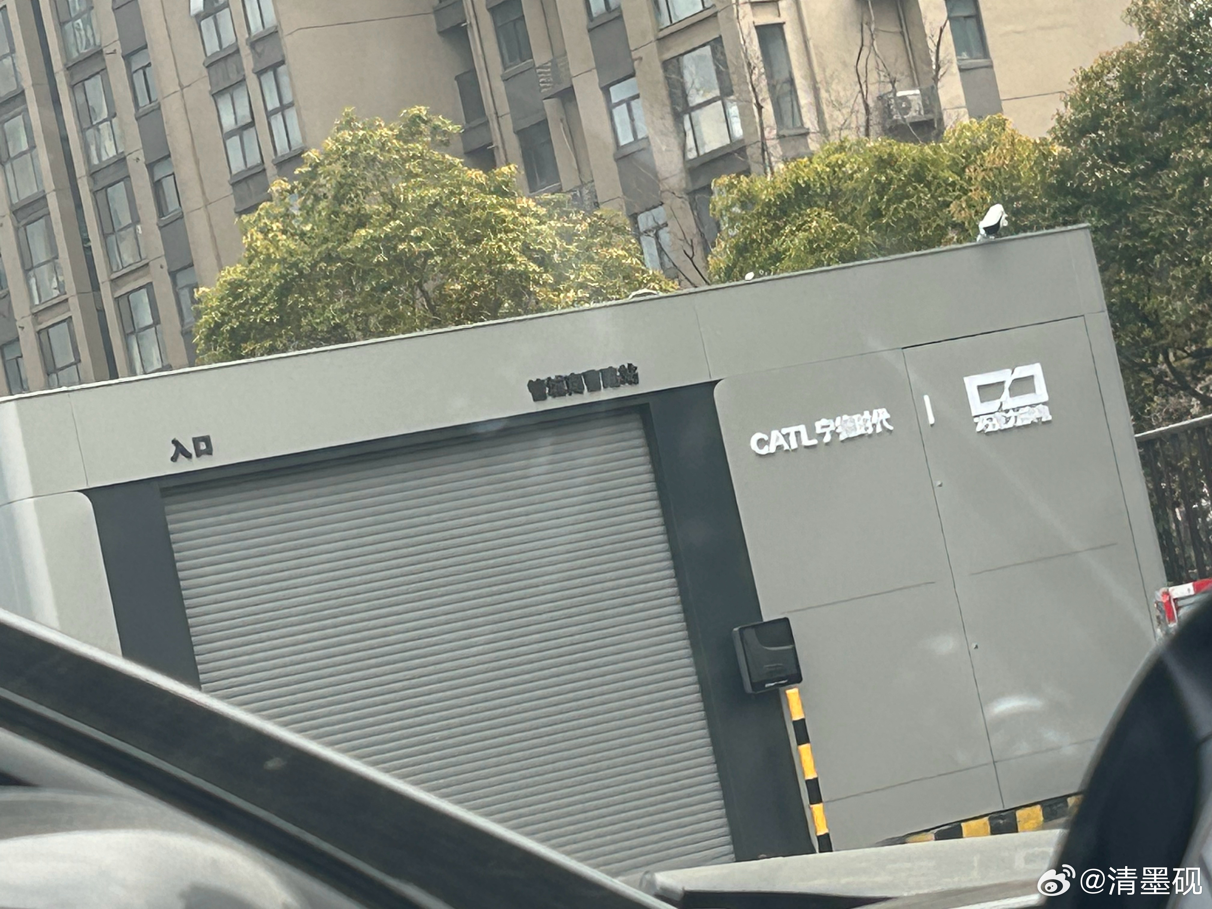 这是盘活固定资产？？？主意不错，99秒可以换电，对冲闪充优势！而且不用增加额外成