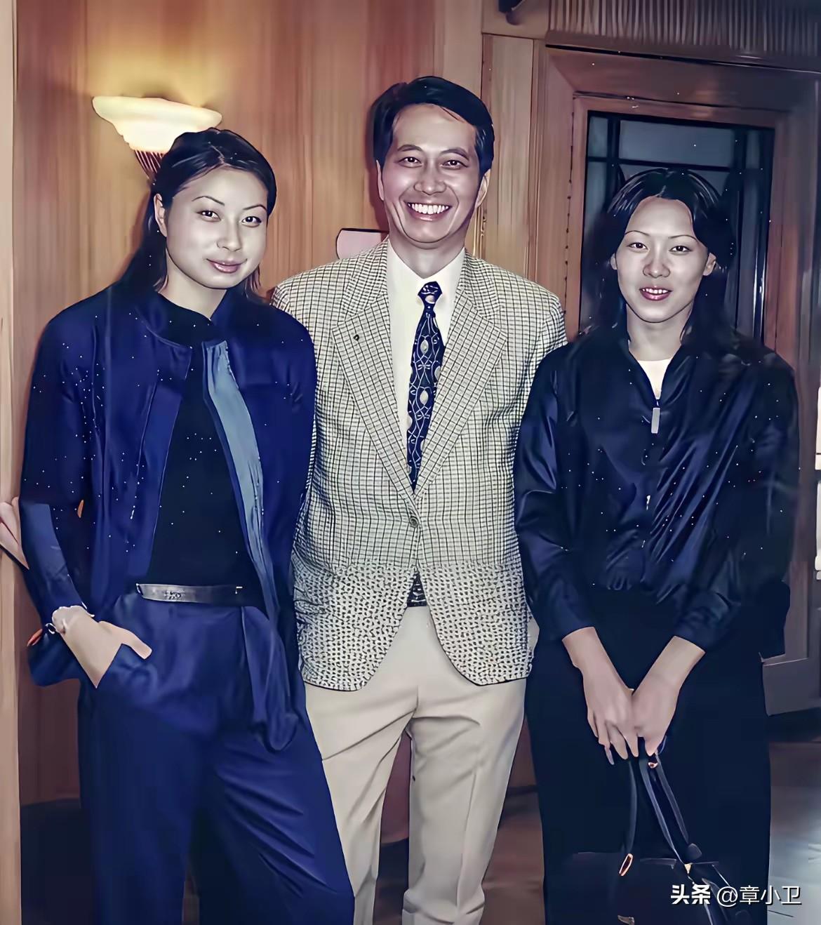 年青时的郭晶晶，网友说，有点象假小子如何评价一代跳水女皇郭晶晶