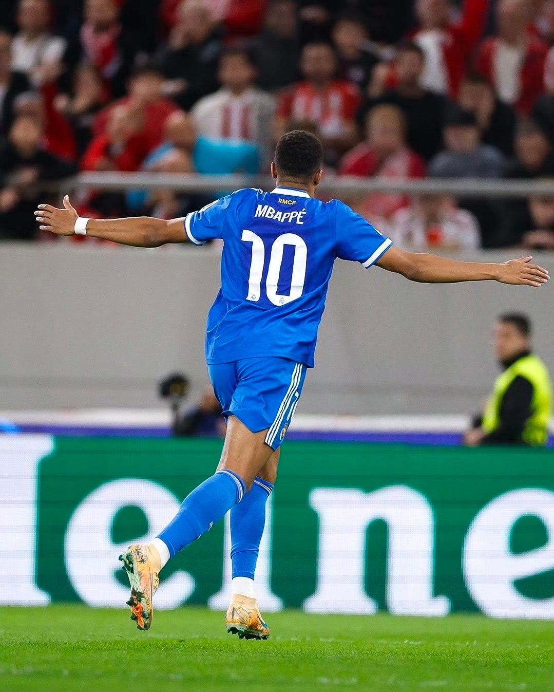 凌晨3点30 皇马尊严保卫战！冲击9连杀 姆巴佩66天西甲球荒北京时间4月22日