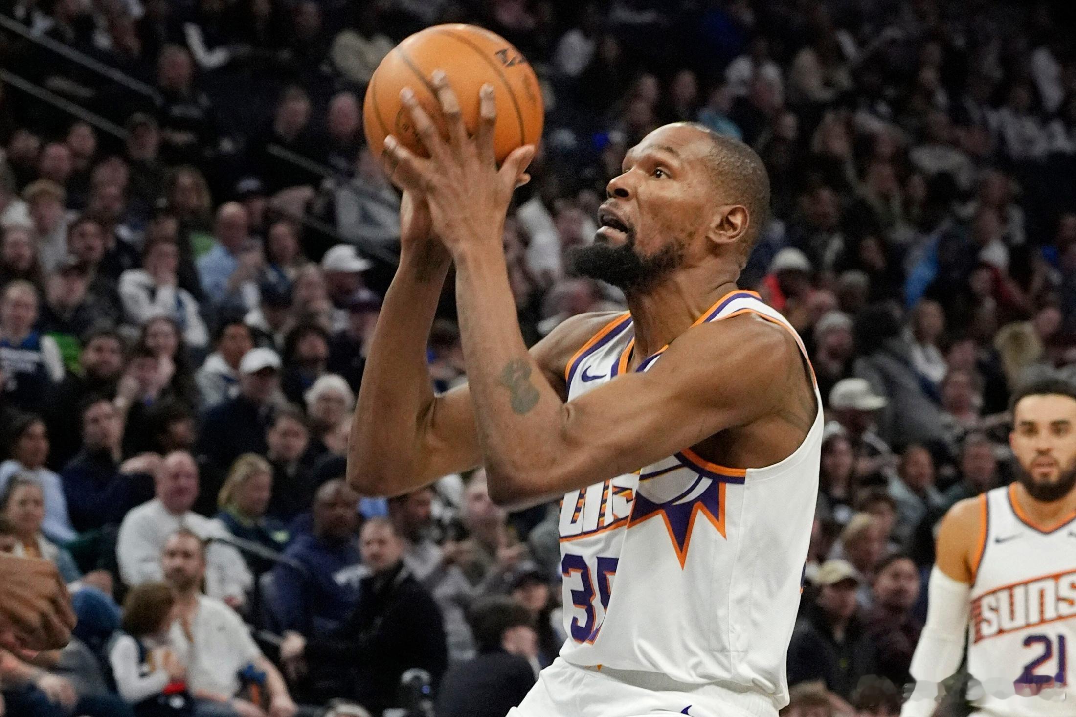 杜兰特最大的遗憾曝光，相信大家也都非常清楚，这位NBA超巨已经成为全联盟硕果仅存