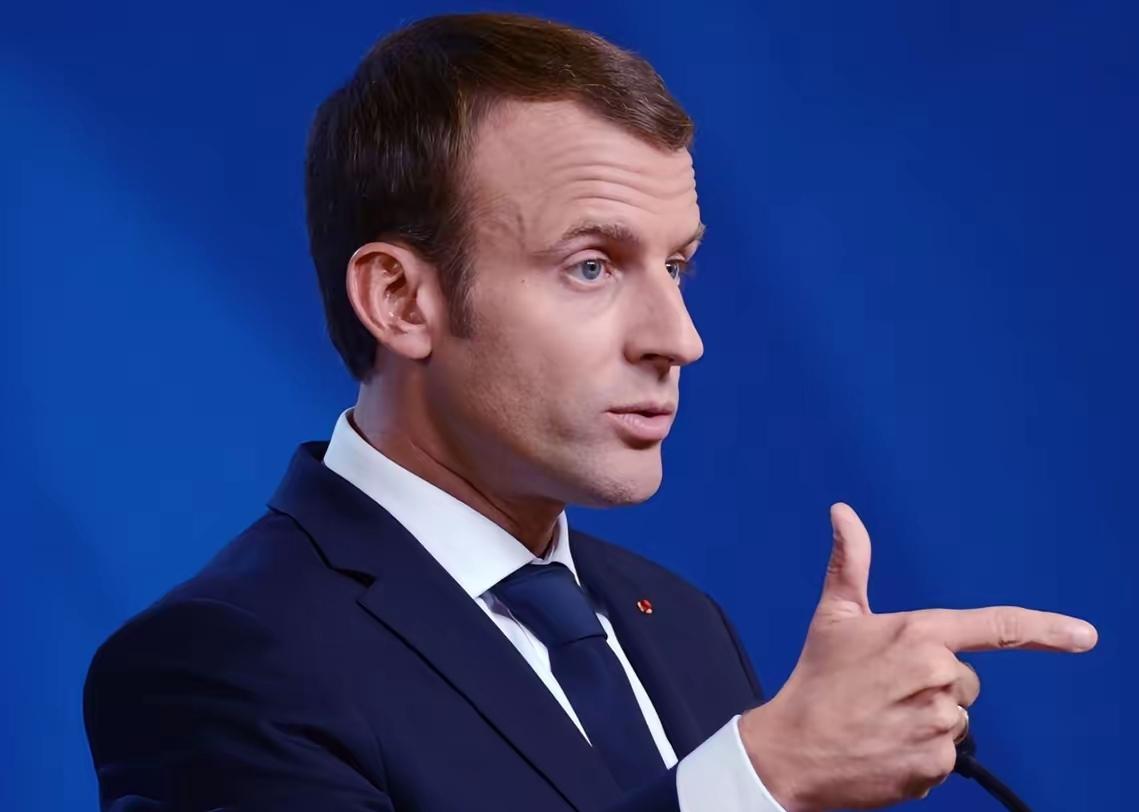 马克龙还是最会见风使舵的！
法国总统马克龙准备访问莫斯科，这是在看到乌克兰大势已