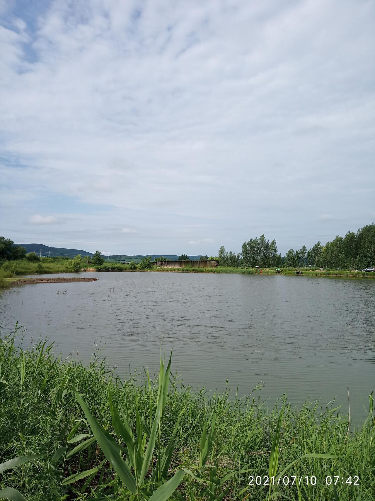 为啥有些菜肴在家中都不香。
在火车上，到农家院，去郊外踏青、旅游，都香喷喷，大饱