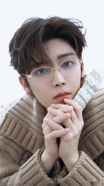 侯明昊看完红烨看陆江来侯明昊妖王和钓系绿茶通通笑纳 侯明昊在新剧中的角色设定真是