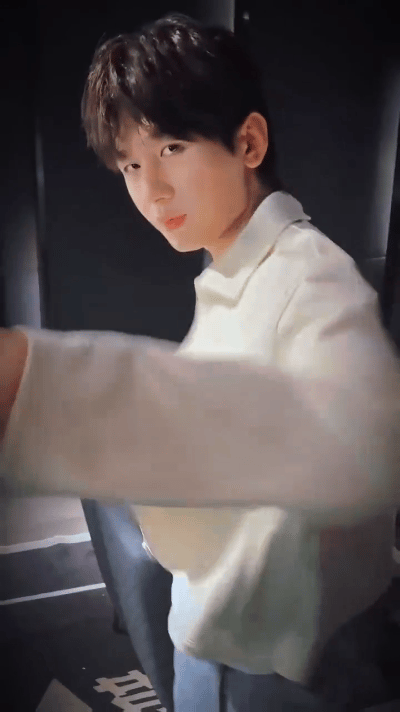 成毅法修散打cha萌神无需多言！！！ ​​​