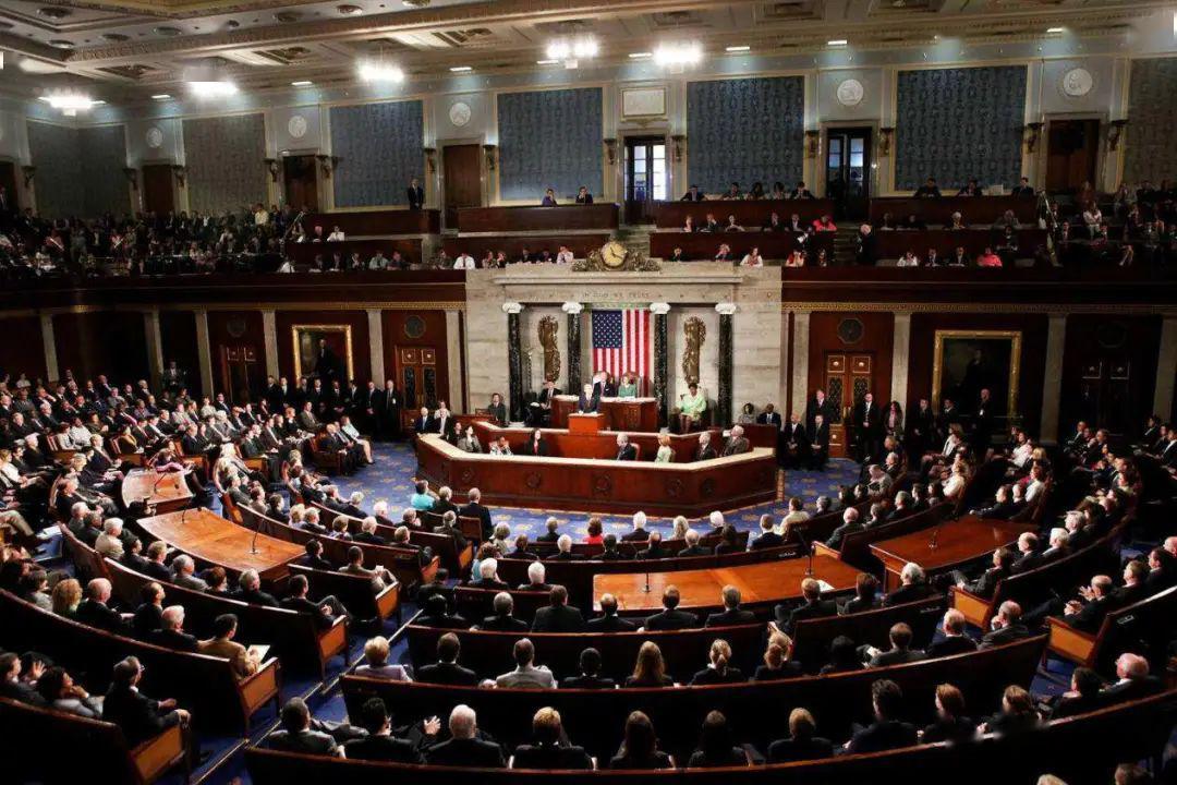 美国这个全球霸主居然有个致命死穴。不碰本土它能跟你慢慢耗，一旦导弹落到自家头上，