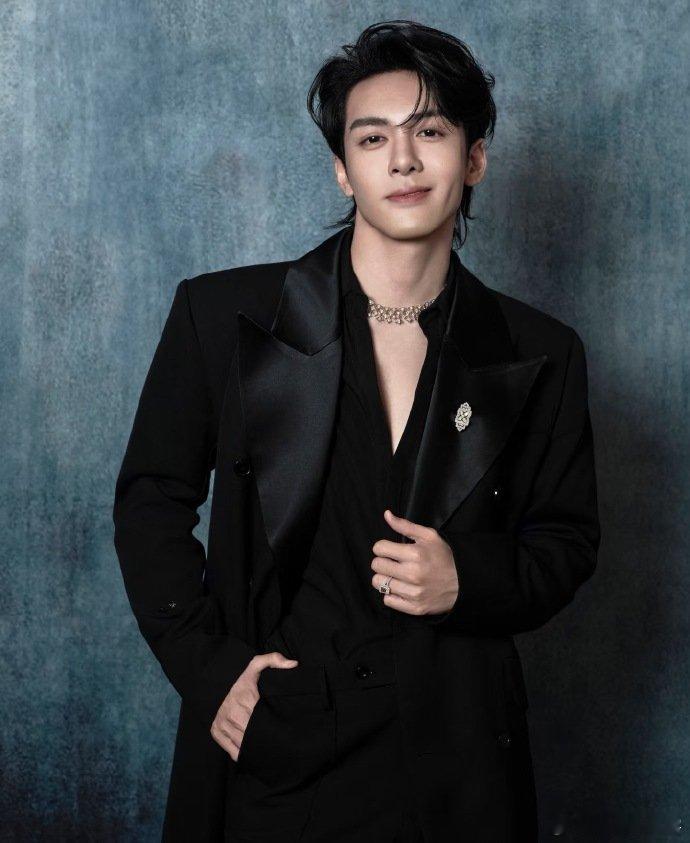 江苏卫视跨年万事OK手势认领江苏卫视跨年 “6”手势藏惊喜！周笔畅、曾舜晞、刘宇