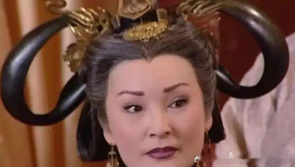 她说的是陈丽莎吧