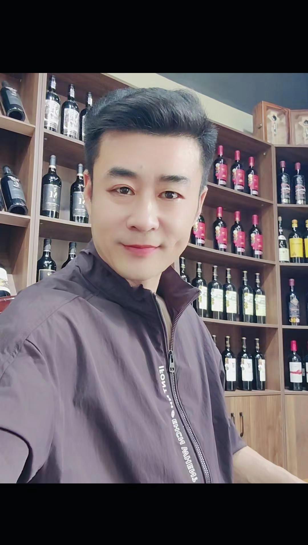 从出生到离去都要用它，开心的时候要用它，不开心的时候还要用它，庆功的时候还要用它
