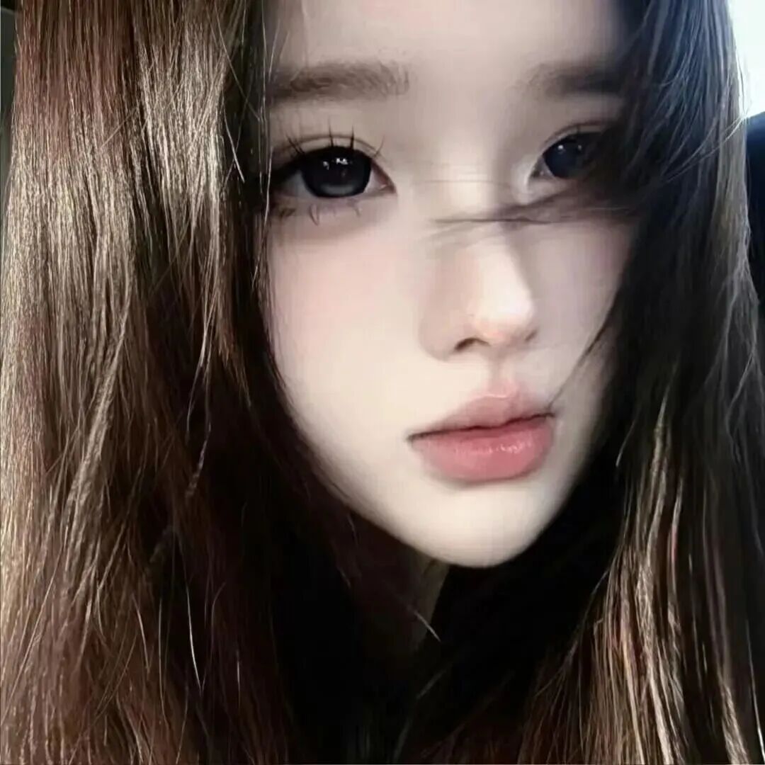 权威女头｜女生头像｜ins风｜𝐖𝐞𝐂𝐡𝐚𝐭头像｜御姐头像｜清纯女头 