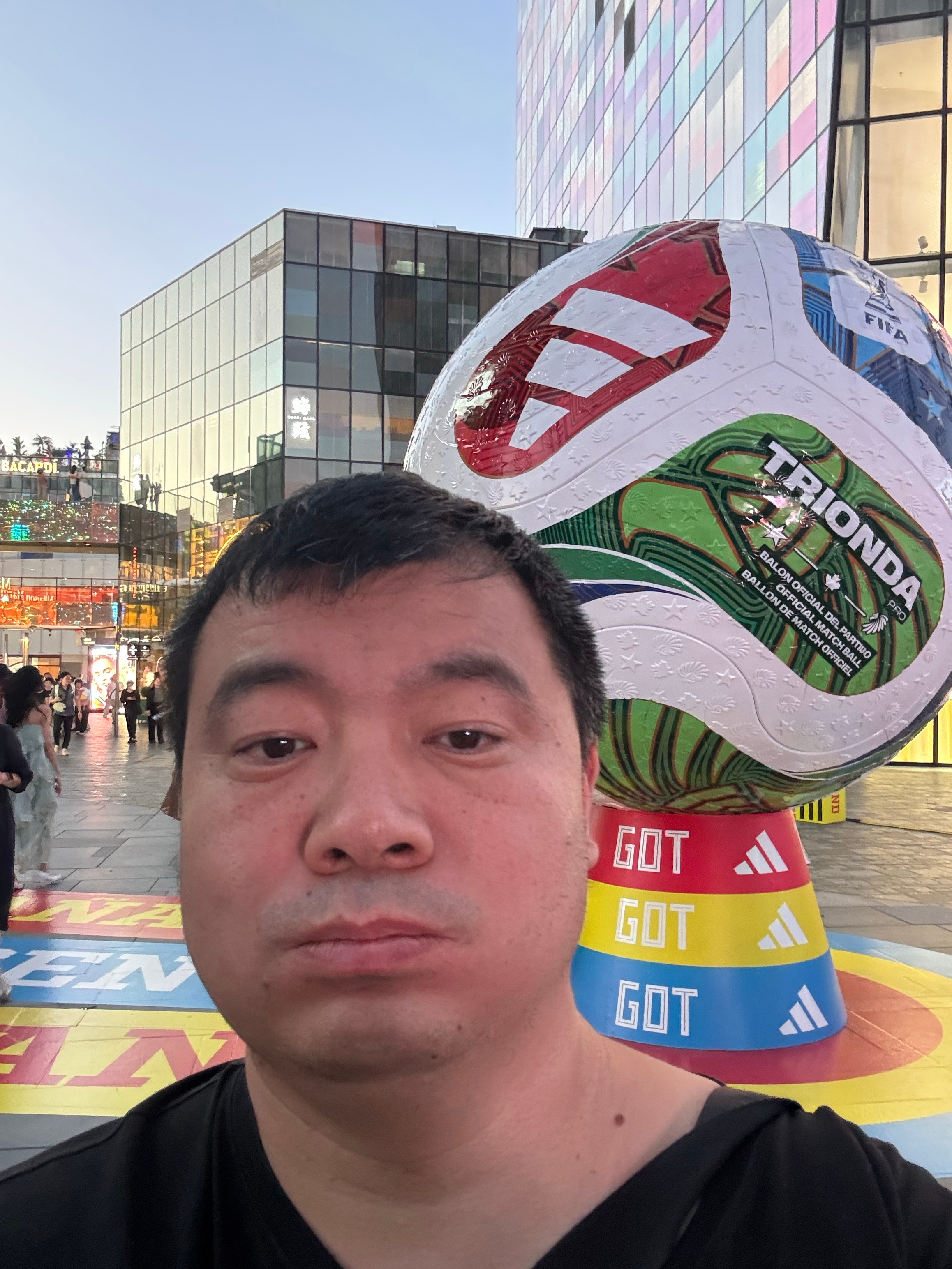 昨天买体育彩票盈利率35%。日本队买对了。德国比分买对了。厄瓜多尔比分错了 