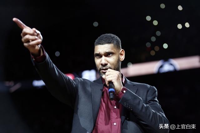 有人说邓肯综合能力很强……咱就说你怎么综合的吧：
论得分，邓肯投射能力不行，中距