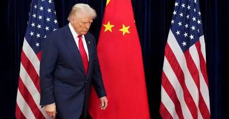 [浮云]中美都不认G2这个账，可全世界早就把他们当成G2在看了：一个靠工厂和工地