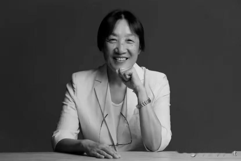 送别罗点点！她让“尊严死”走进千万人心里
 
悲痛！罗瑞卿大将之女罗点点于11月