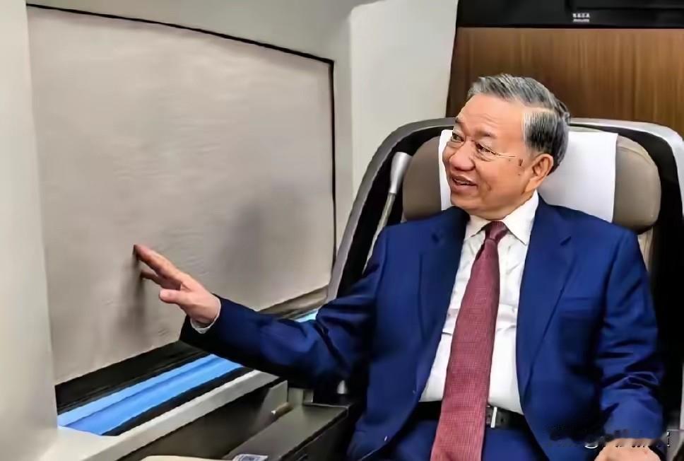 都在说苏林坐高铁是 “体验”，告诉你，这是外交史上最狠的一次拒绝。他用 10 个