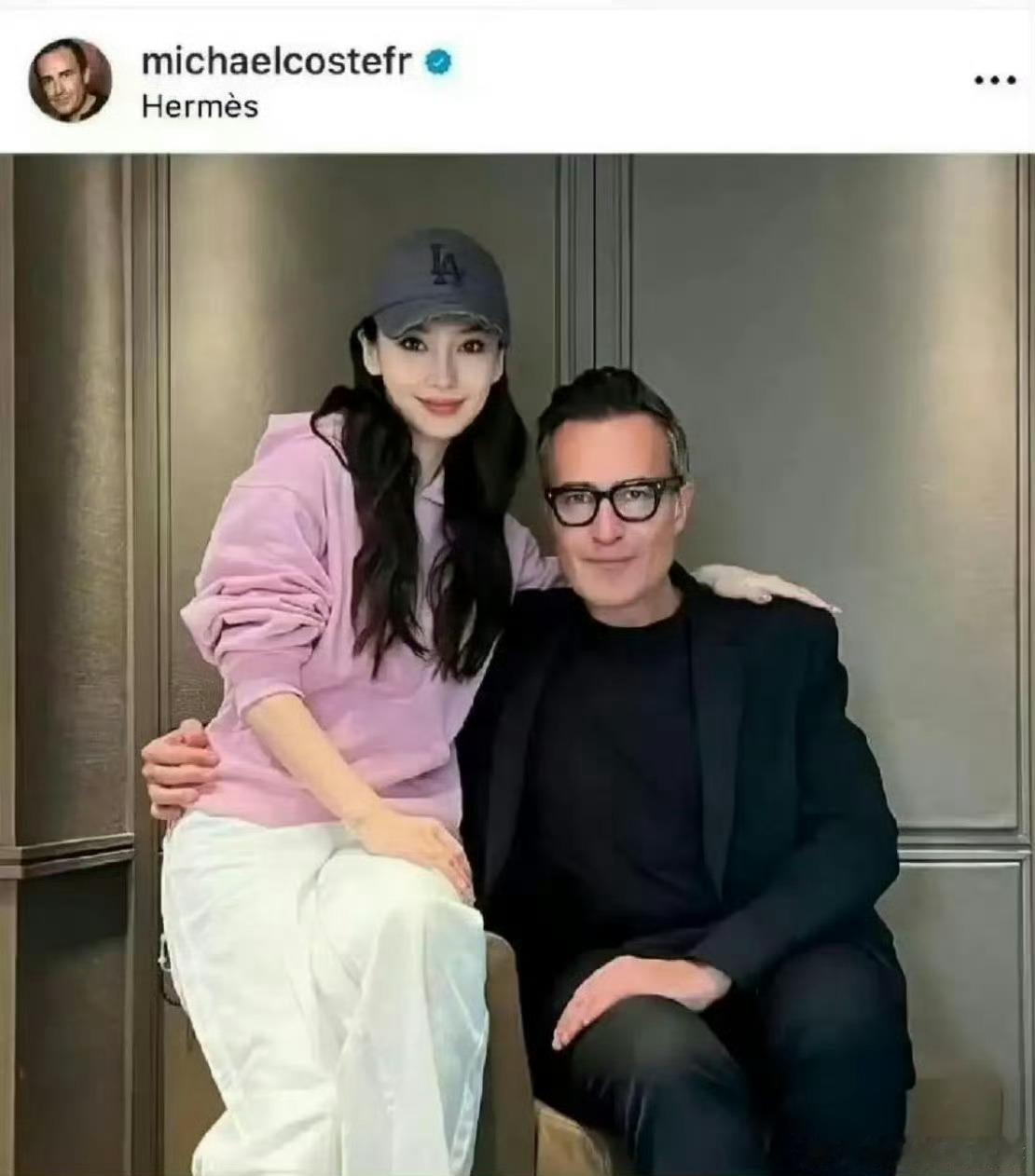 baby在外网应该很火吧，果然顶流到哪都是顶流 ​baby结婚现场的鲜花是井柏然