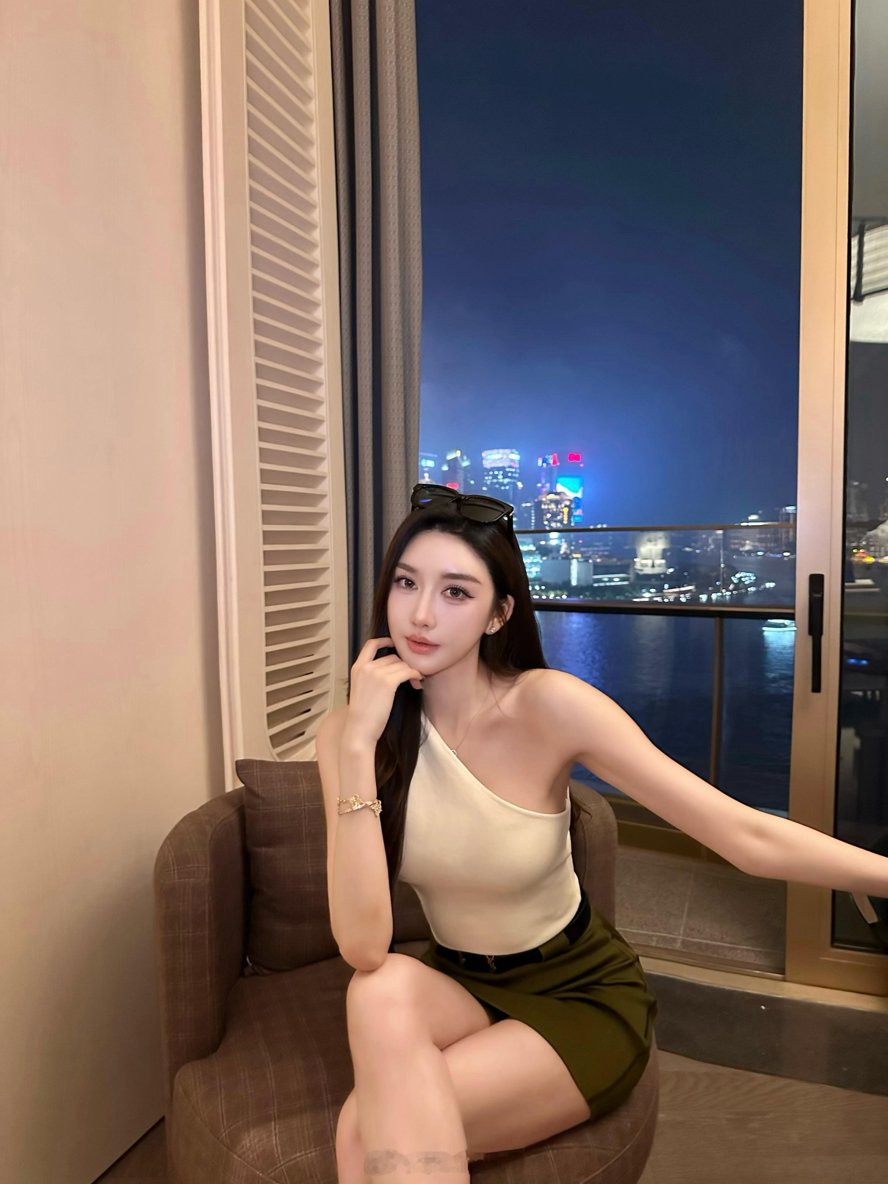 衣服千千万 新的最好看 ​​​