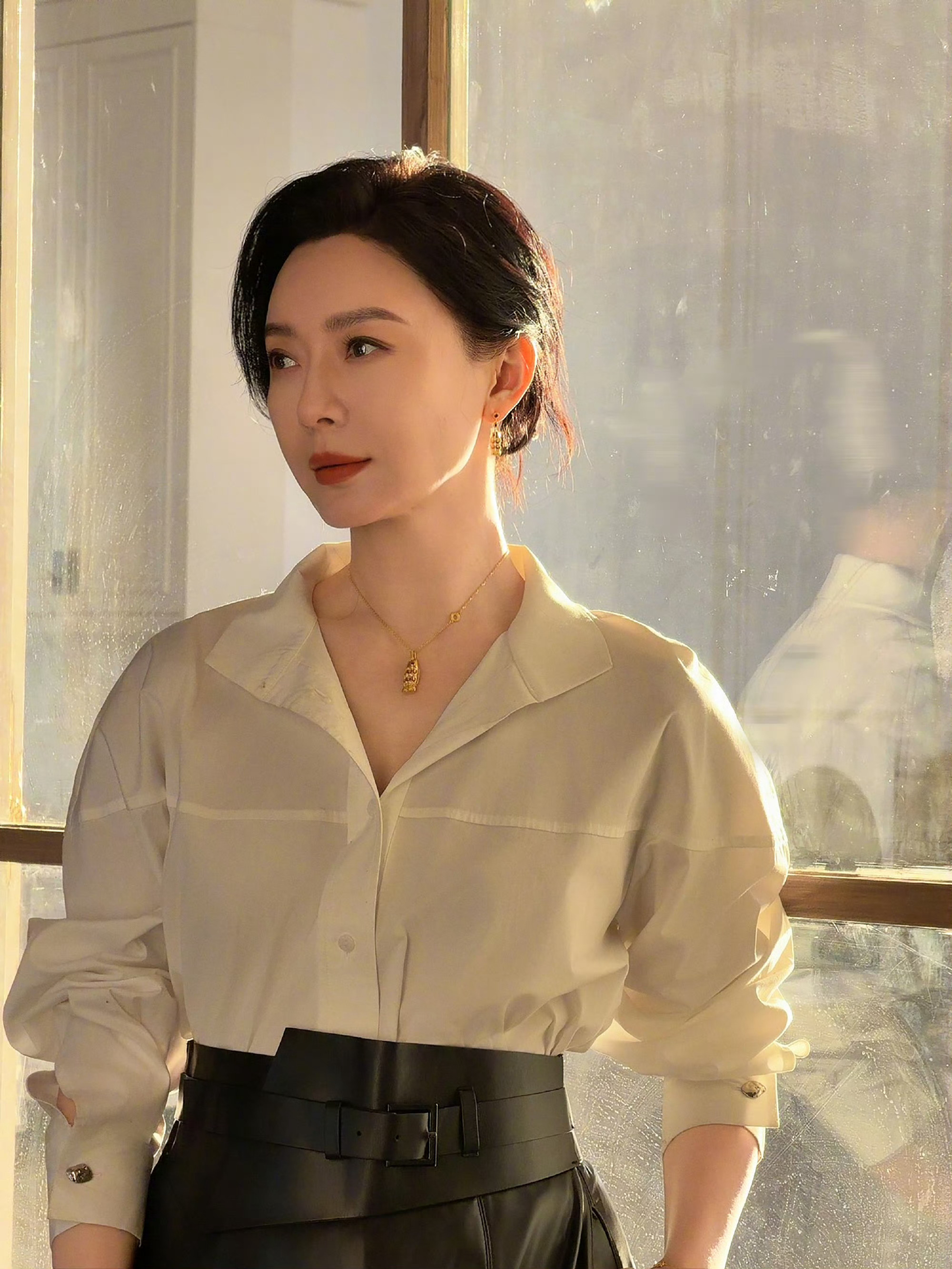 陈数怎么能有戴眼镜这么好看的人！！（不戴也好看） 