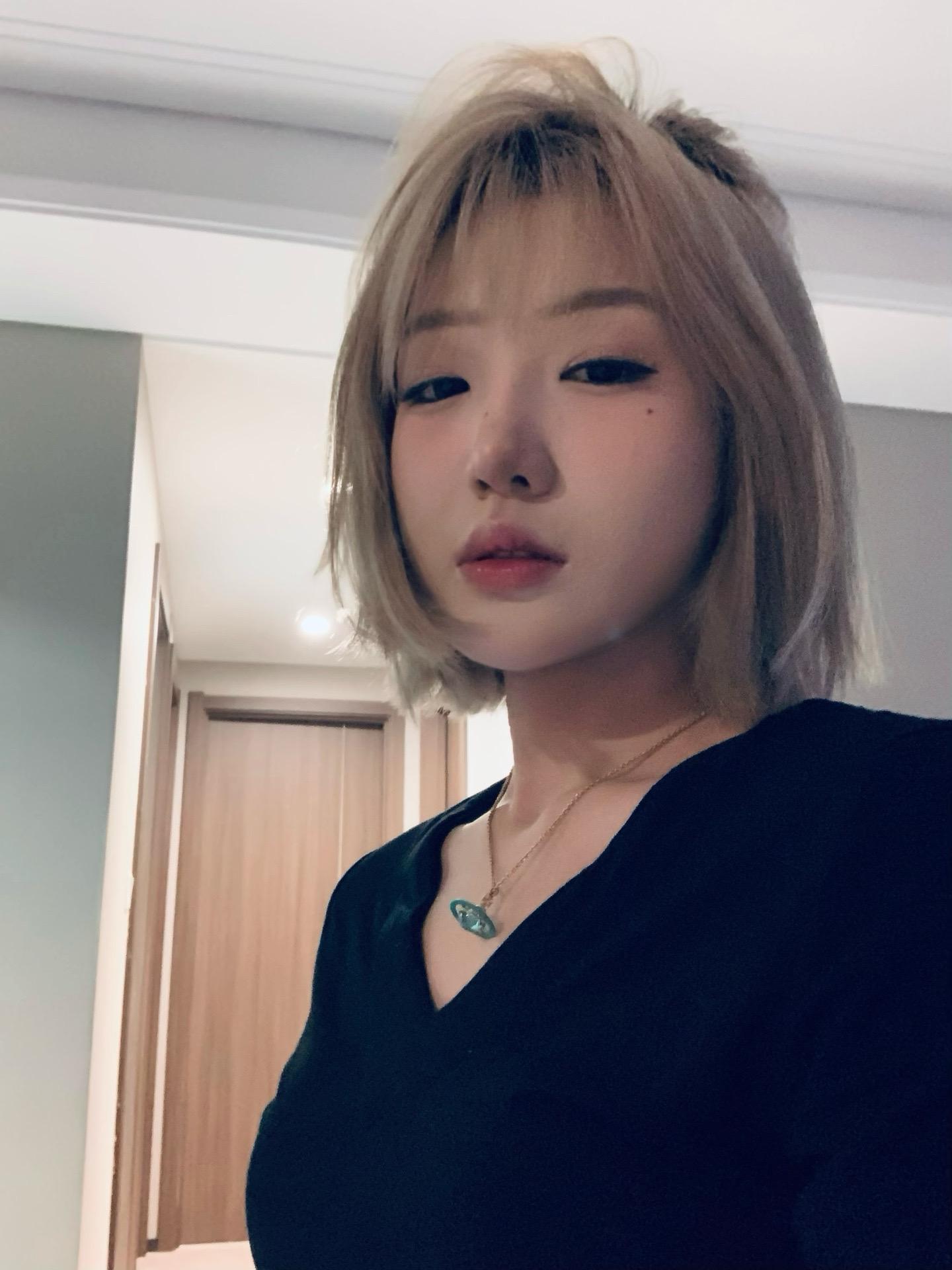 我什么都能理解 但理解和接受是两回事 我在香港也是有头有脸的人