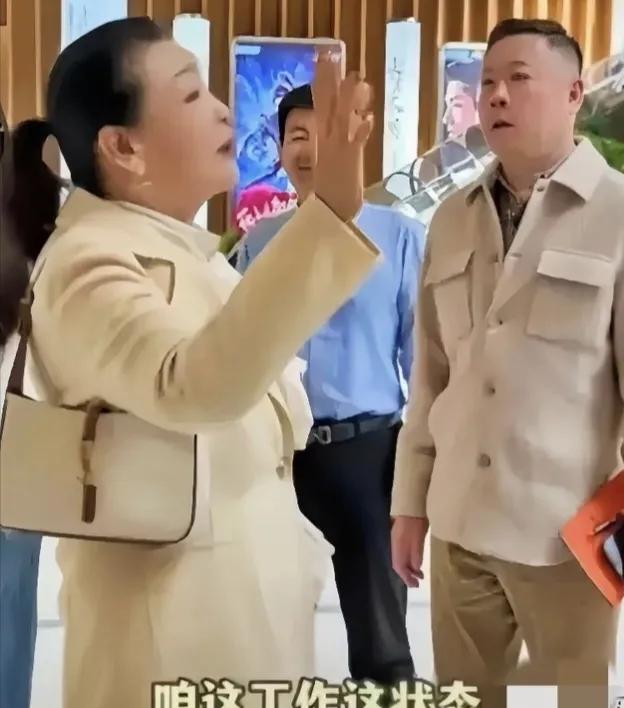 张兰大姐果然有格局，这次和阿里谈合作，把人情世故拿捏的非常好




最近张兰去