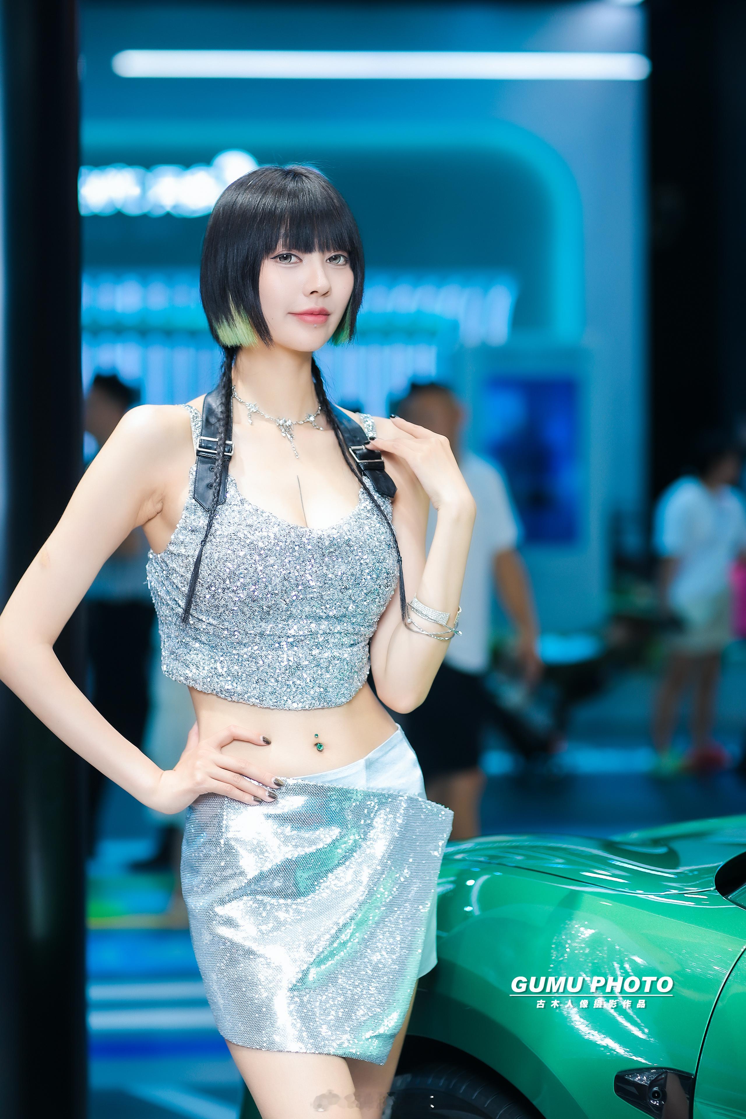 2026成都国际车展方程豹展台模特 2026成都国际车展成都车展  