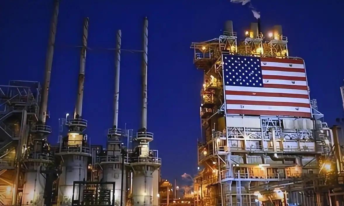 耗不住了，白宫逼七家AI巨头承诺自主供电

白宫最近逼着美国七大AI巨头签自主供